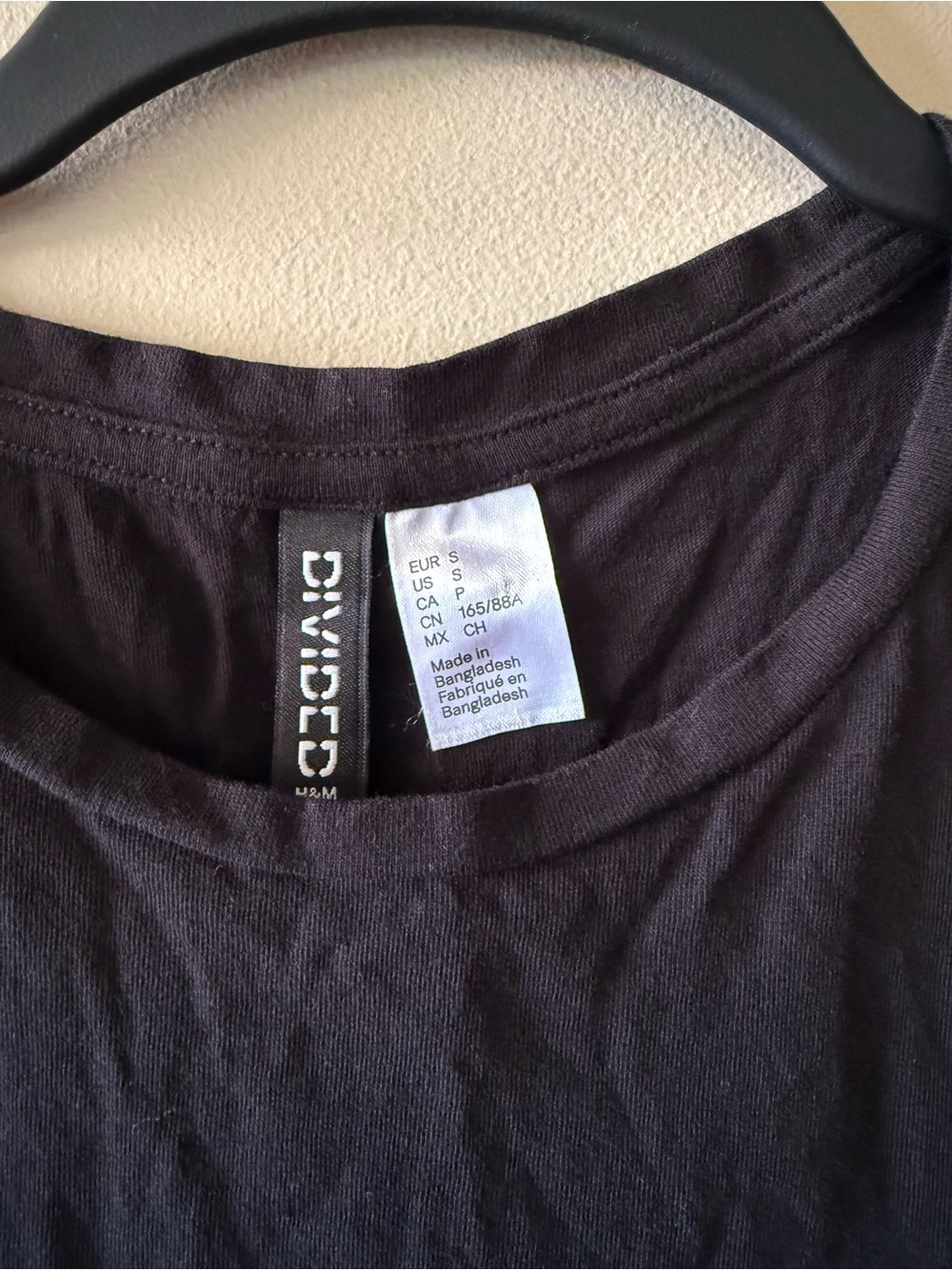 Divided by H&M Black Fringe Hem Crop Tank Top - Picture 2 of 9